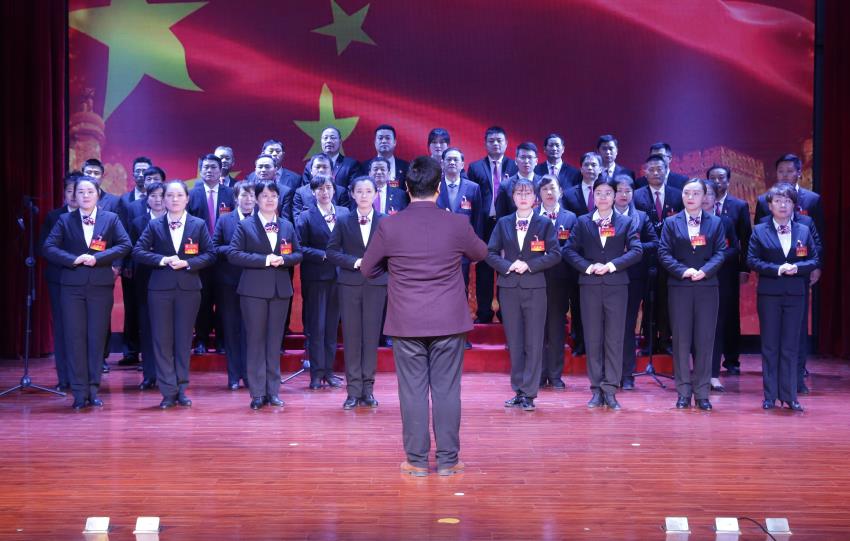 徐州寶潤實業(yè)集團2019年度工作動員大會---大合唱《團結(jié)就是力量》、《我愛你中國》