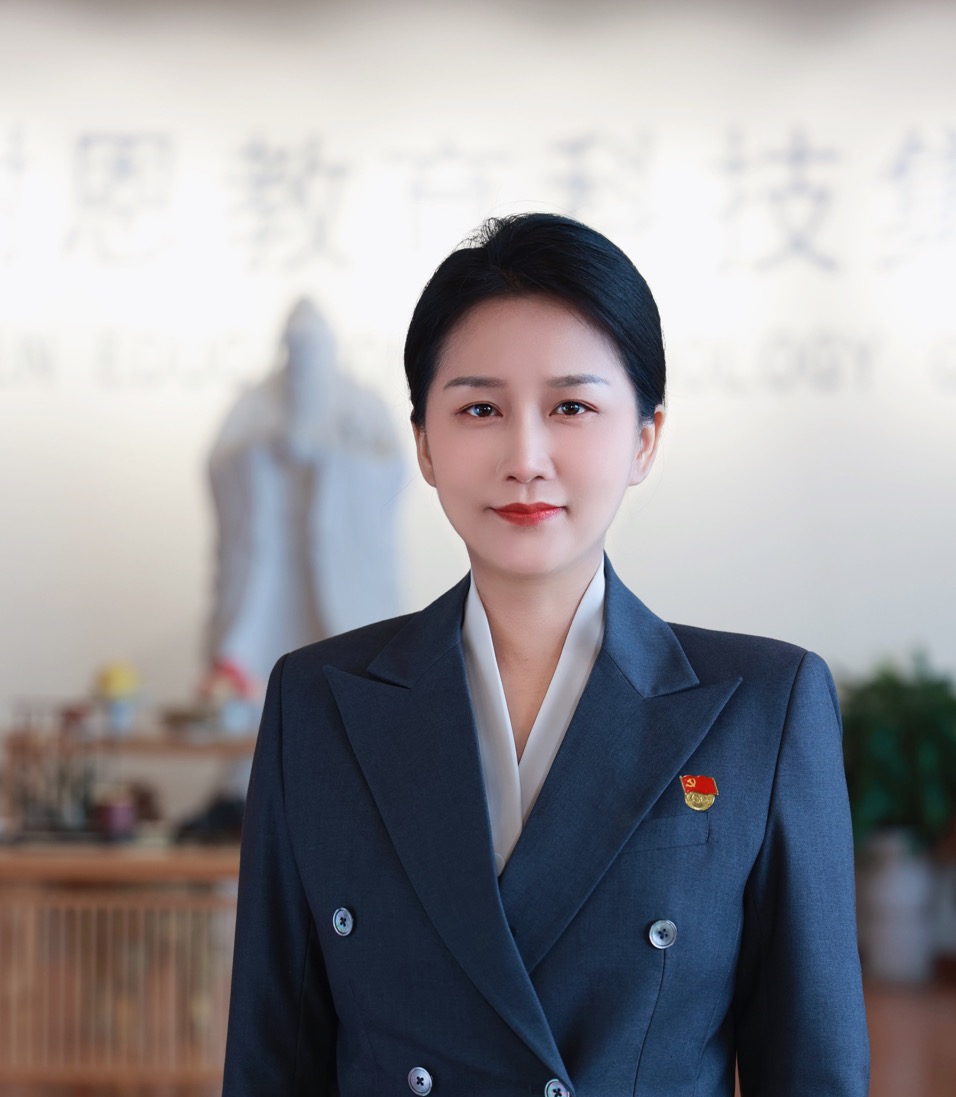 董事局黨委書(shū)記、副主席張冬冬